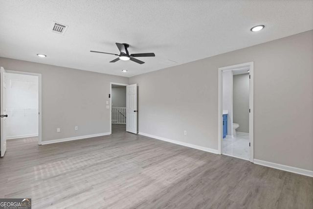 285 Camden Park Drive, Lawrenceville, GA 30046