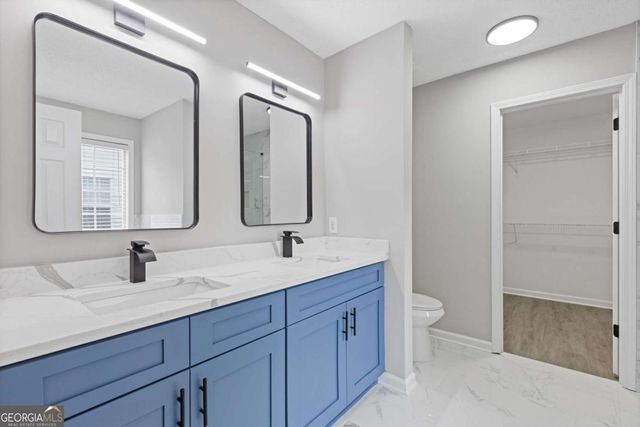 285 Camden Park Drive, Lawrenceville, GA 30046