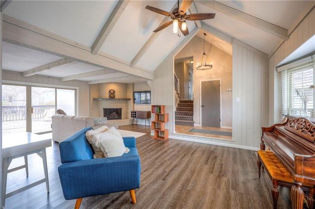 9901 Taylor Drive, Overland Park, KS 66212