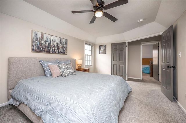 9901 Taylor Drive, Overland Park, KS 66212