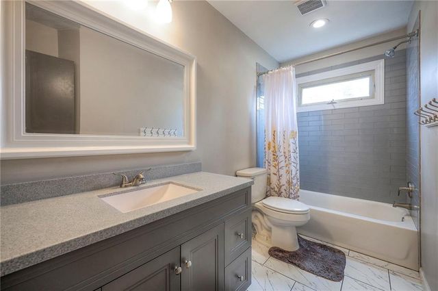 9901 Taylor Drive, Overland Park, KS 66212