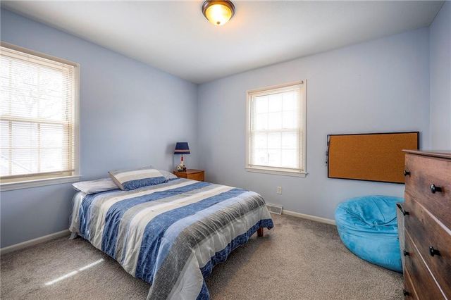 9901 Taylor Drive, Overland Park, KS 66212