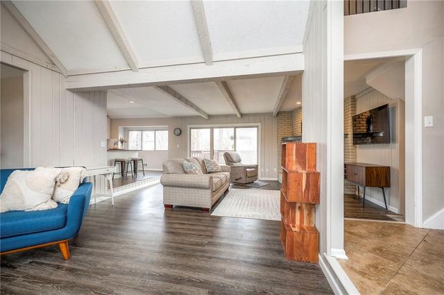 9901 Taylor Drive, Overland Park, KS 66212