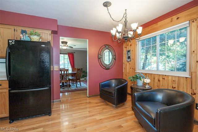 905 Hampton Drive, Macedonia, OH 44056