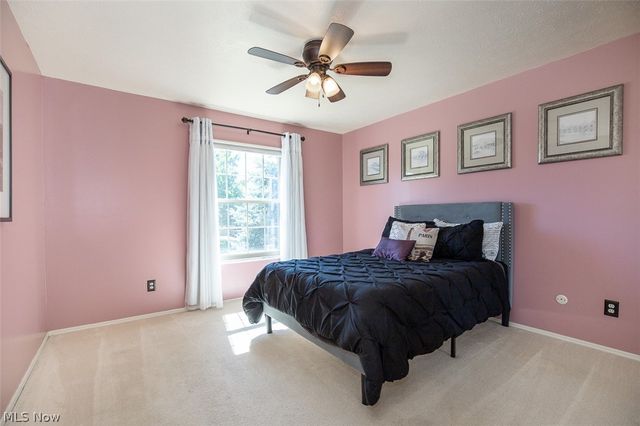 905 Hampton Drive, Macedonia, OH 44056