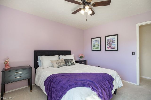 905 Hampton Drive, Macedonia, OH 44056