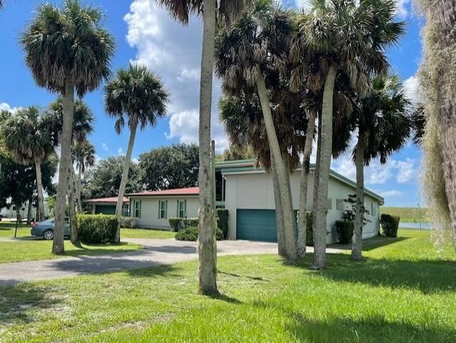 10198 SE Highway 441, Okeechobee, FL 34974