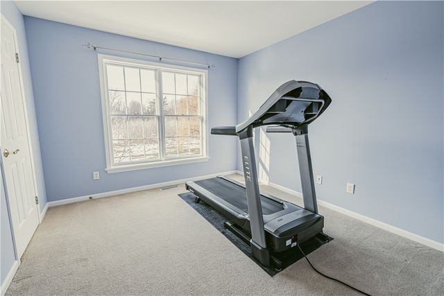 9 Delancey Court, Pittsford, NY 14534