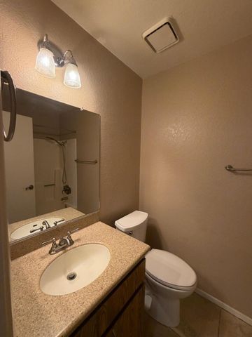 601 W Yukon Drive 3, Phoenix, AZ 85027