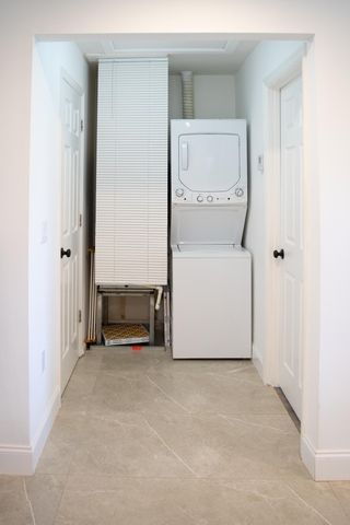 1425 Riverside Circle, Wellington, FL 33414