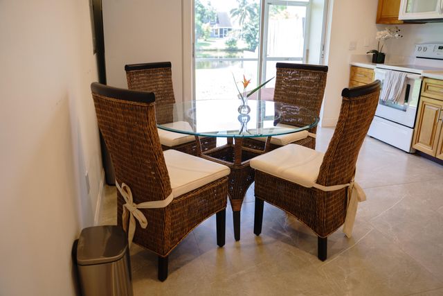 1425 Riverside Circle, Wellington, FL 33414