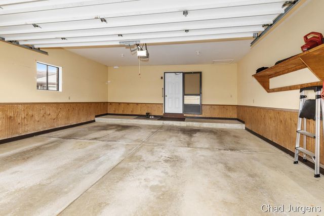 1075 Amberwood West Drive Sw, Byron Twp, MI 49315