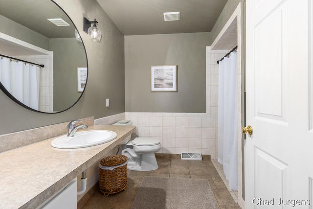 1075 Amberwood West Drive Sw, Byron Twp, MI 49315