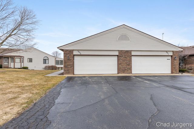 1075 Amberwood West Drive Sw, Byron Twp, MI 49315