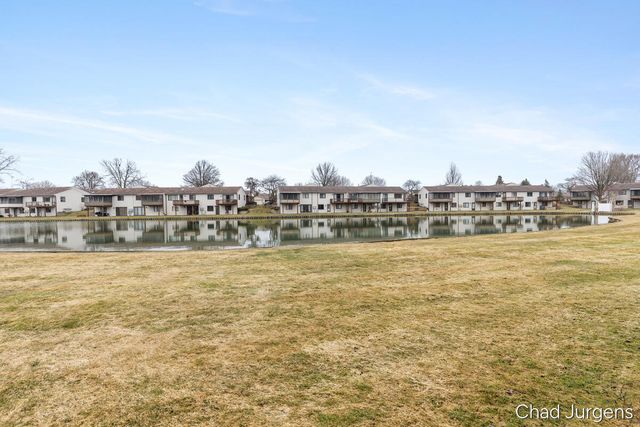 1075 Amberwood West Drive Sw, Byron Twp, MI 49315