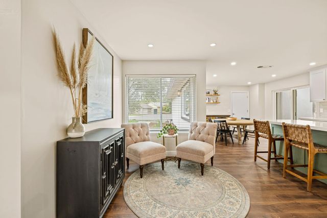 5425 Shire Ct, Fair Oaks, CA 95628