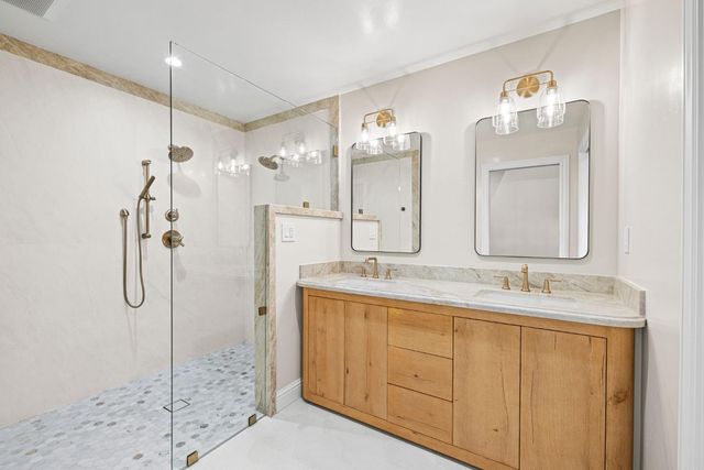 5425 Shire Ct, Fair Oaks, CA 95628