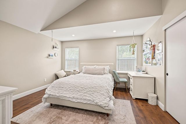 5425 Shire Ct, Fair Oaks, CA 95628