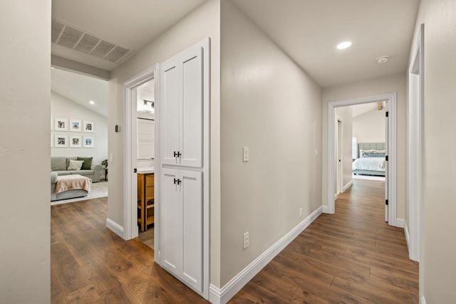 5425 Shire Ct, Fair Oaks, CA 95628