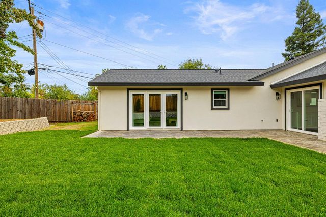 5425 Shire Ct, Fair Oaks, CA 95628