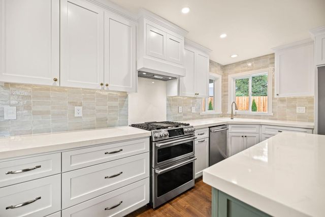 5425 Shire Ct, Fair Oaks, CA 95628