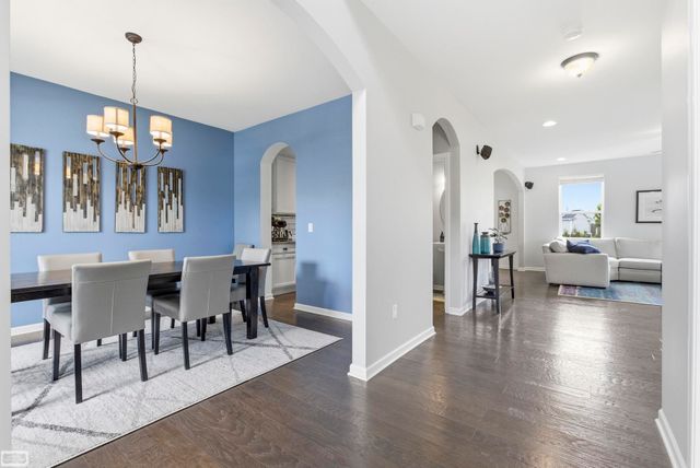 48231 Long Leaf Drive, Macomb Twp, MI 48044