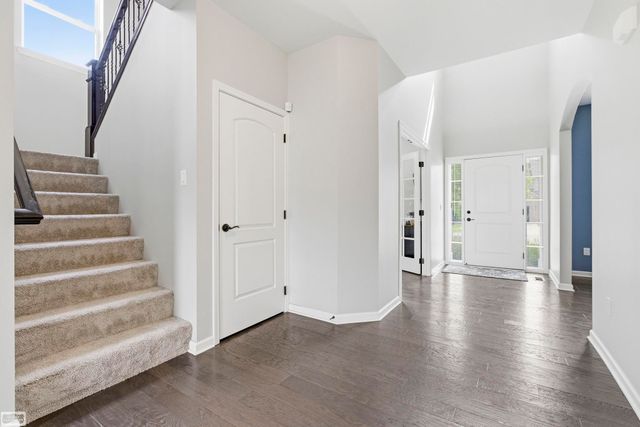 48231 Long Leaf Drive, Macomb Twp, MI 48044