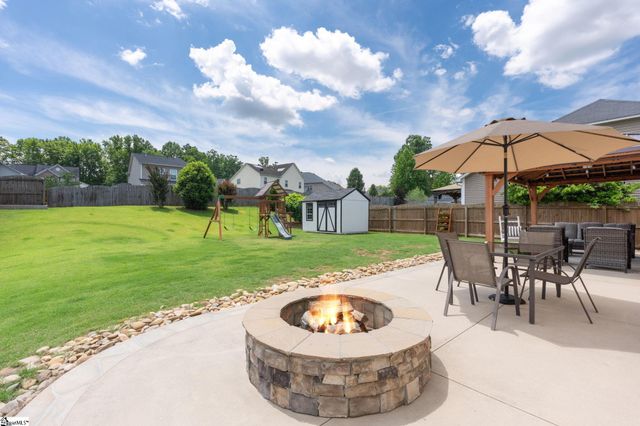 3 Kennard Court, Simpsonville, SC 29681