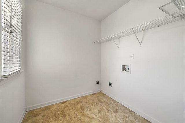 130 Candler Court, Fayetteville, GA 30215