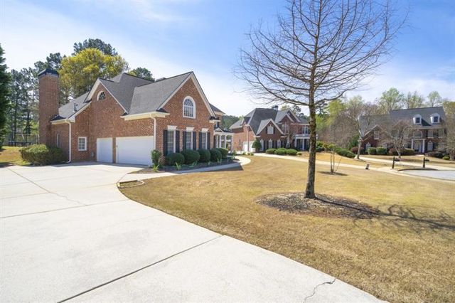 130 Candler Court, Fayetteville, GA 30215