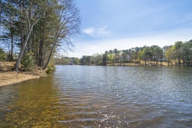 130 Candler Court, Fayetteville, GA 30215