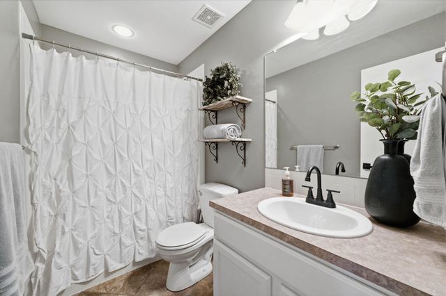 13701 W Lost Creek St, Wichita, KS 67235