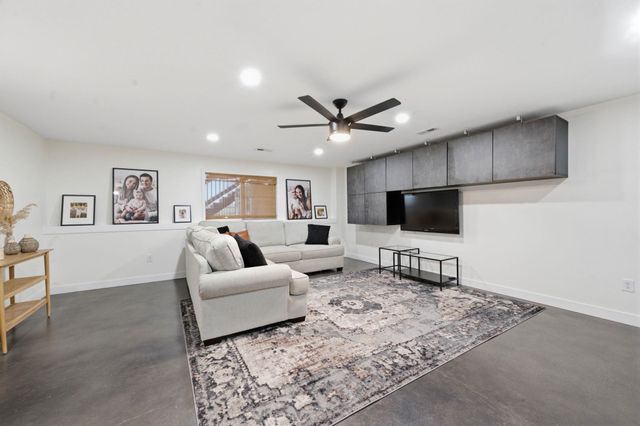 13701 W Lost Creek St, Wichita, KS 67235