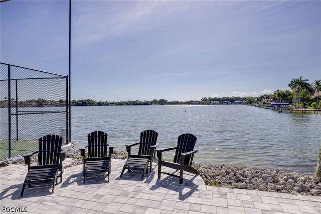 5090 Harborage DR, Fort Myers, FL 33908