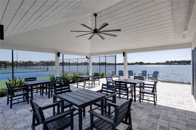 5090 Harborage DR, Fort Myers, FL 33908
