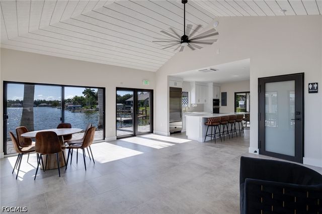 5090 Harborage DR, Fort Myers, FL 33908