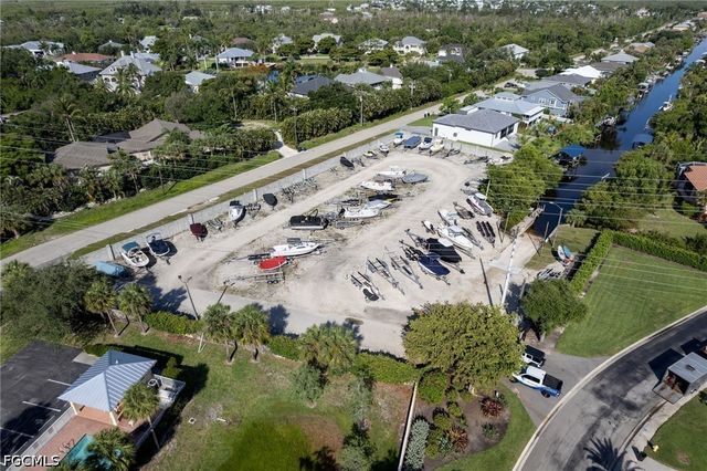 5090 Harborage DR, Fort Myers, FL 33908