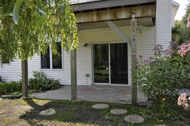 2524 Parkhill Lane SW, Rochester, MN 55902