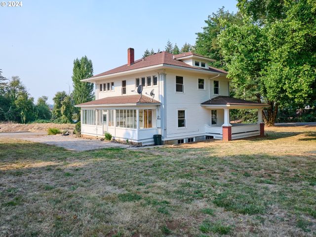 22876 S HIGHWAY 213, Oregon City, OR 97045