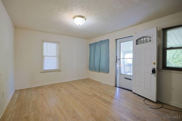 44 Walnut Street, Franklin, OH 45005