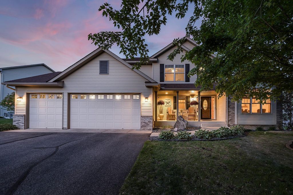 2021 Silver Street, Waconia, MN 55387