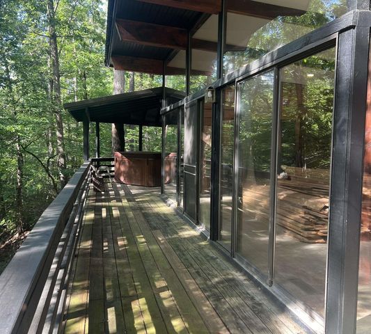 113 Greenwood Road, Fairfield Bay, AR 72088