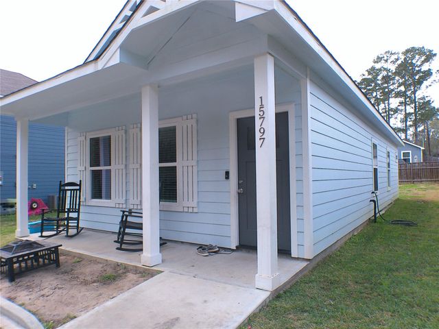 15797 Sweetgum Drive, Montgomery, TX 77356