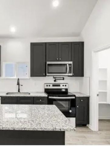 15797 Sweetgum Drive, Montgomery, TX 77356