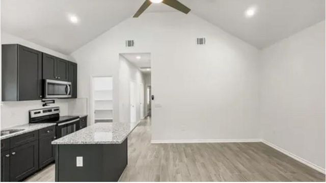 15797 Sweetgum Drive, Montgomery, TX 77356