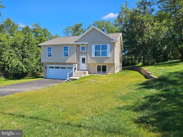 607 WALNUT AVE, Harrisburg, PA 17112