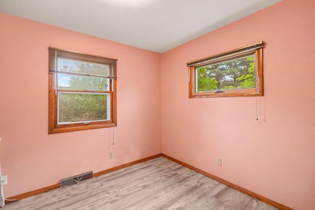 2203 Lakeaires Boulevard, White Bear Lake, MN 55110