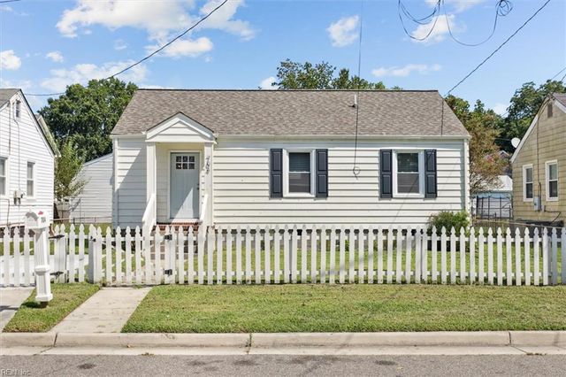 704 Homestead AVE, Hampton, VA 23661