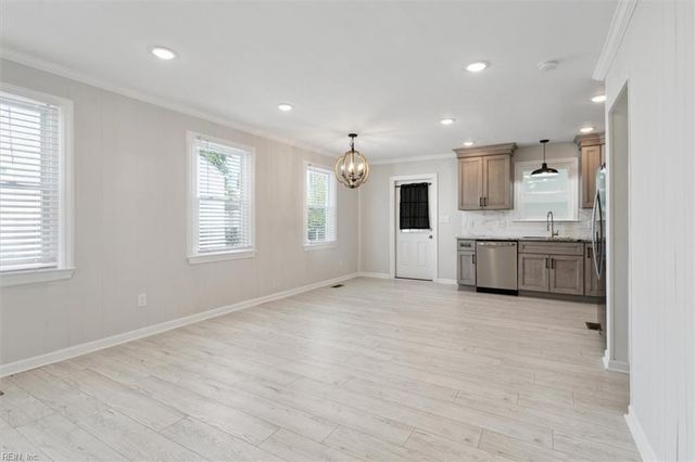 704 Homestead AVE, Hampton, VA 23661