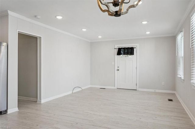 704 Homestead AVE, Hampton, VA 23661